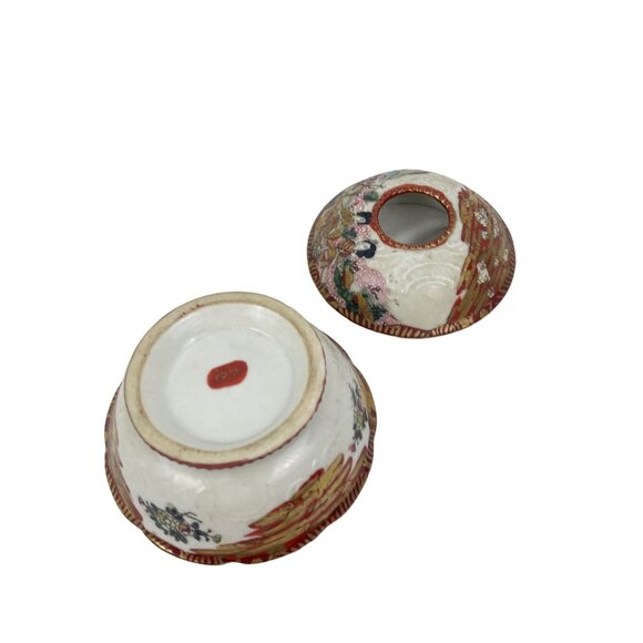 Antique Hand Painted Japanese Kutani Covered Rice Bowl With Lid Intricate Geisha - Picture 8 of 11